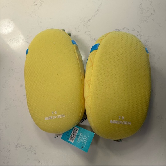 Squishmallows Women’s Maui the Pineapple Indoor Step-in Slipper, Women’s 7-8 - Picture 3 of 3